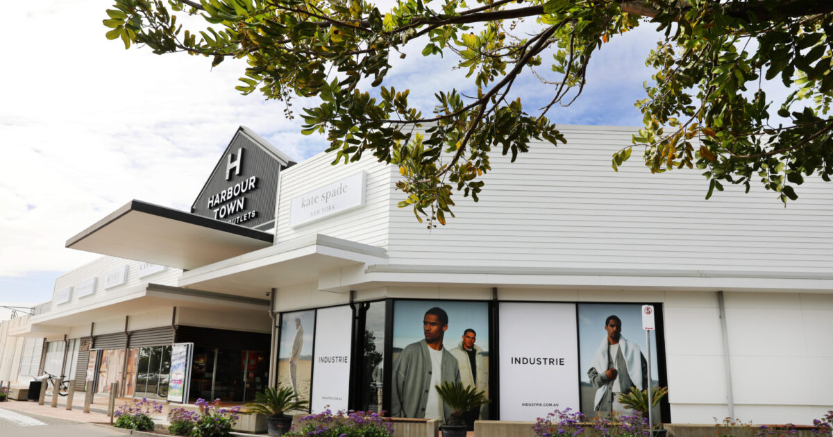 Harbour Town Adelaide • Opening Hours