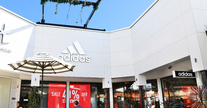 outlet store adidas