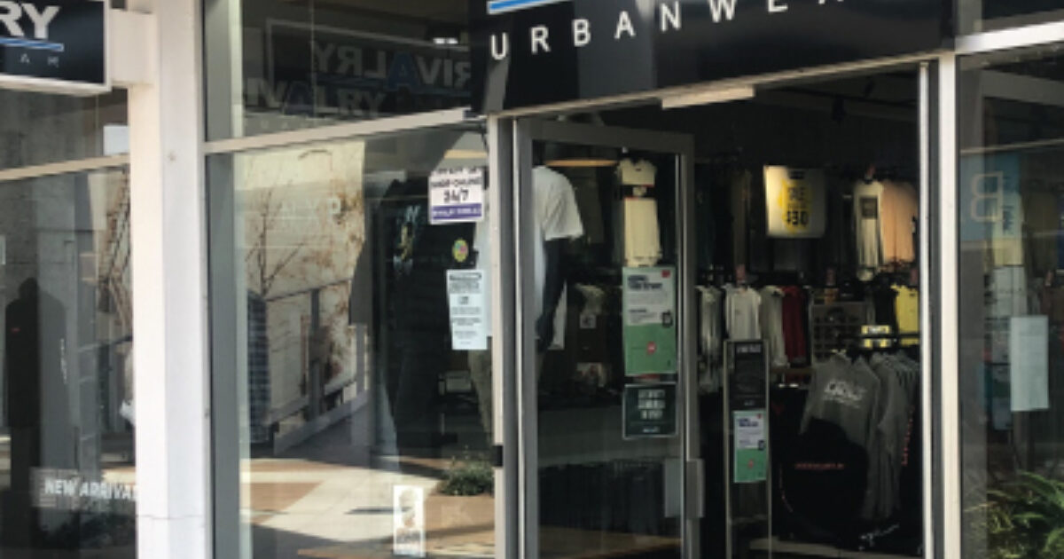 Vans store top harbour town