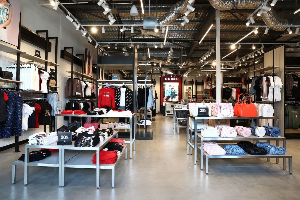 Harbour Town Adelaide • Guess Now Open