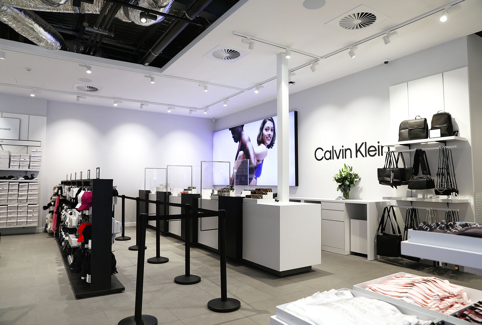 Harbour Town Adelaide • Calvin Klein Outlet