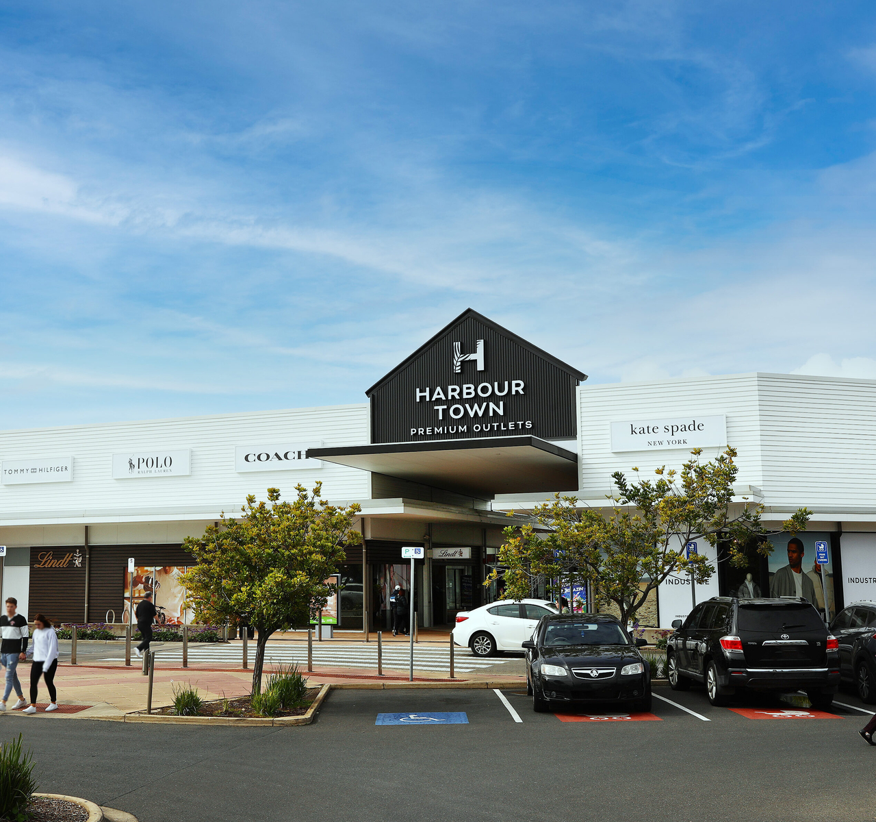 Harbour Town Adelaide • Premium Outlet Shopping Harbour Town Adelaide • Premium Outlet Shopping