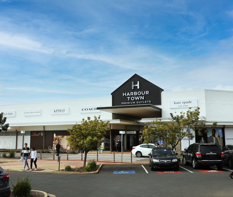 Harbour Town Adelaide • Parking